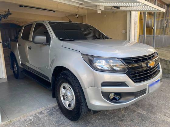 CHEVROLET S10 2.8 LT 4X4 CD 16V TURBO DIESEL 4P MANUAL CHEVROLET S10 2.8 LT 4X4 CD 16V TURBO DIESEL 4P MANUAL